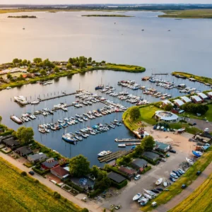 Restaurant Lauwersmeer Het Raadsel van de Wadden is gelegen op een unieke locatie in Oostmahorn Friesland